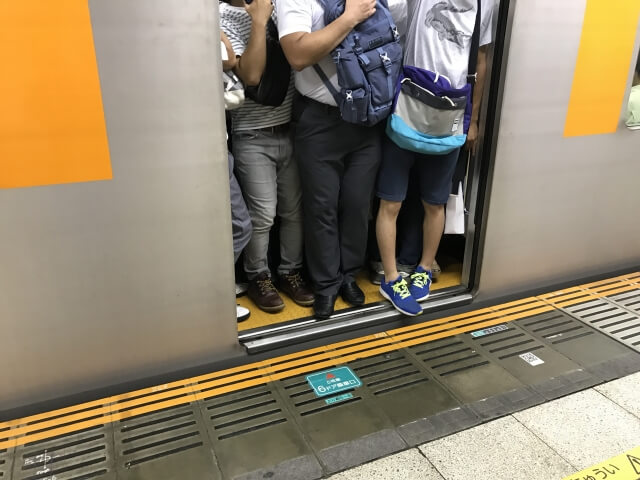 GW終了～満員電車の復活～