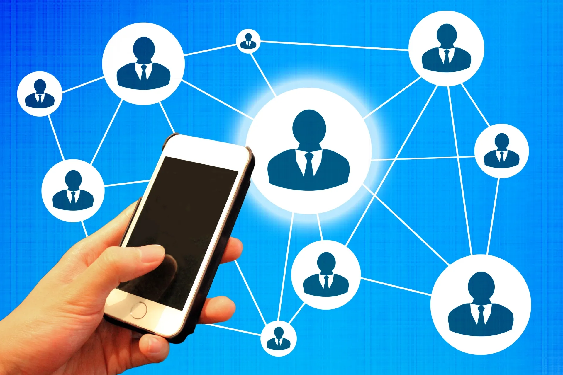 クラウドPBXとIP電話の違い